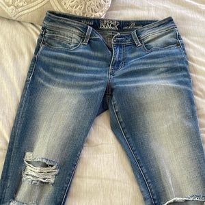 Buckle black light wash ankle straight size 29